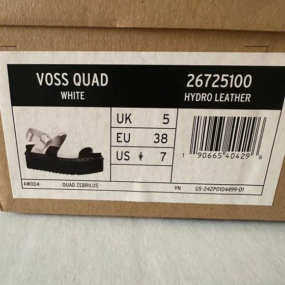 💥 Dr. Marten’s Voss Quad sandals 💥 - Picture 7 of 7